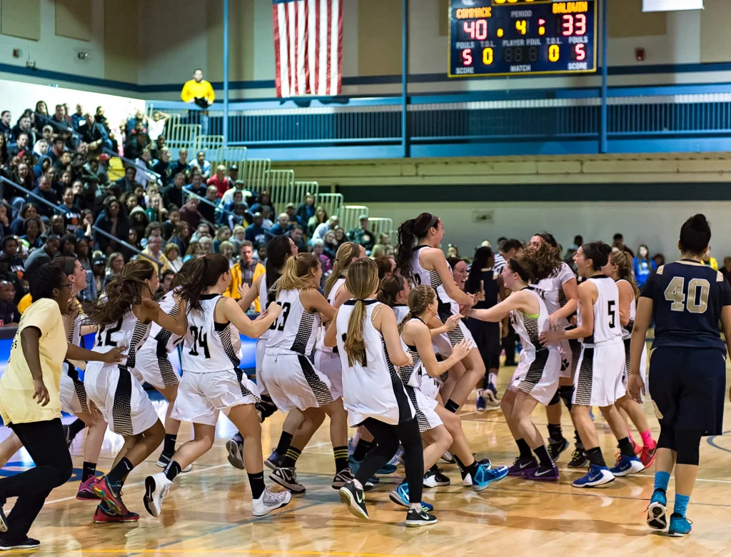 Cougars Are Long Island Champs Once Again