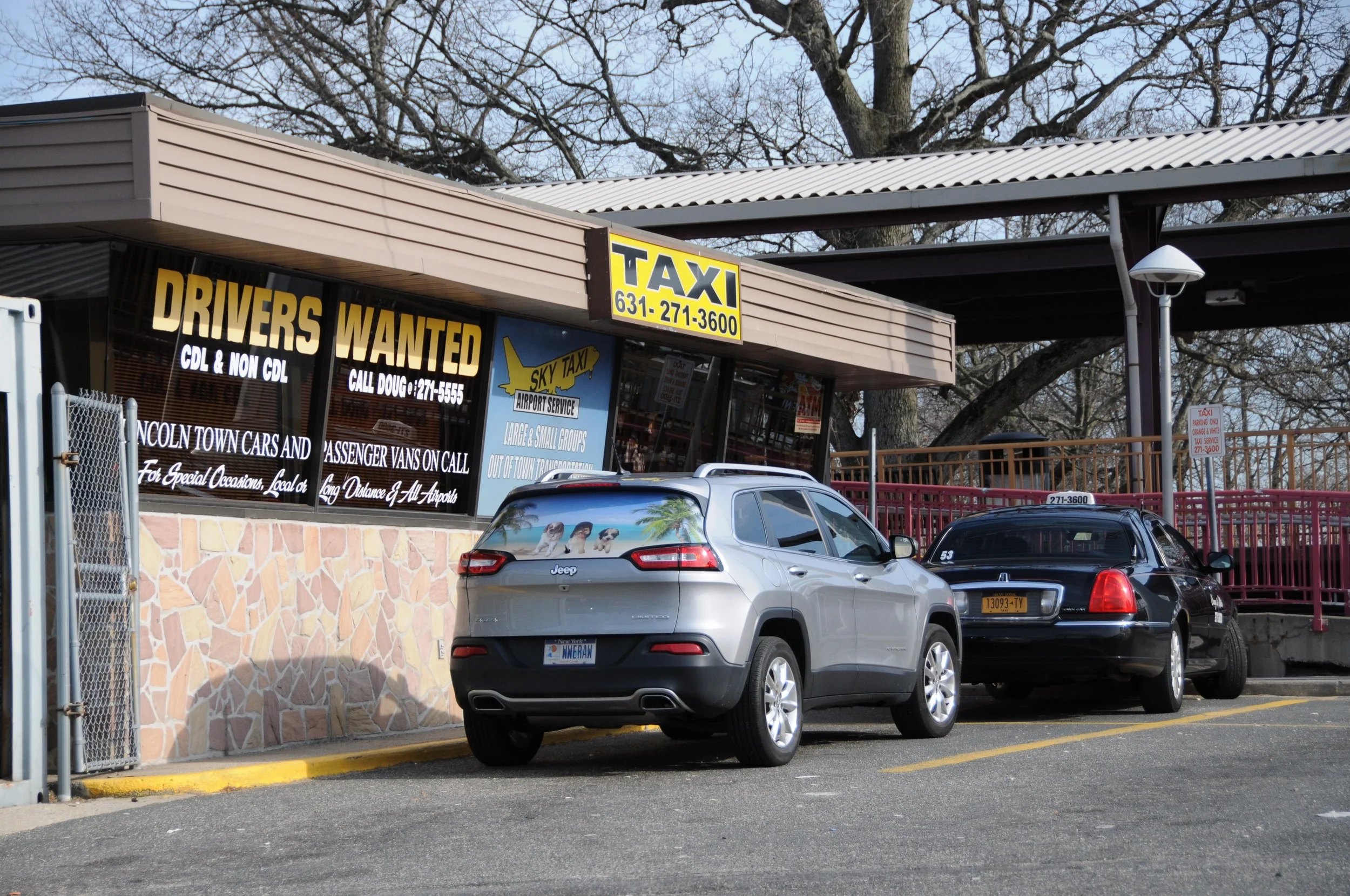Huntington Taxi Drivers Square Off With Uber