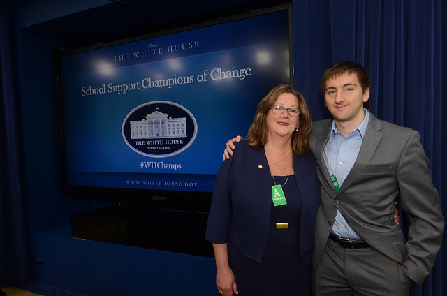 Harborfields Teacher Aide Earns White House Honor