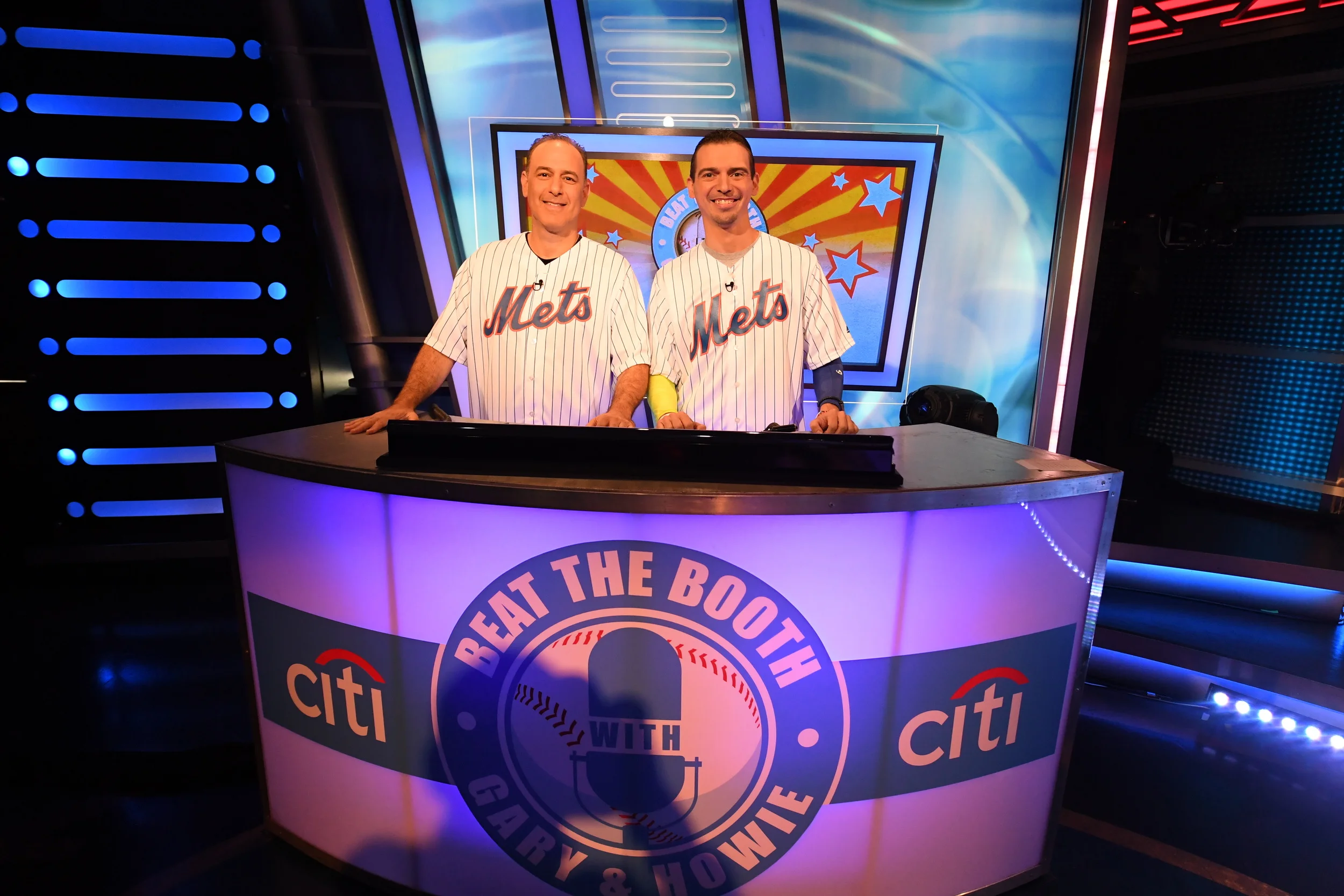 East Northport, Melville Mets Fans Try To ‘Beat The Booth’