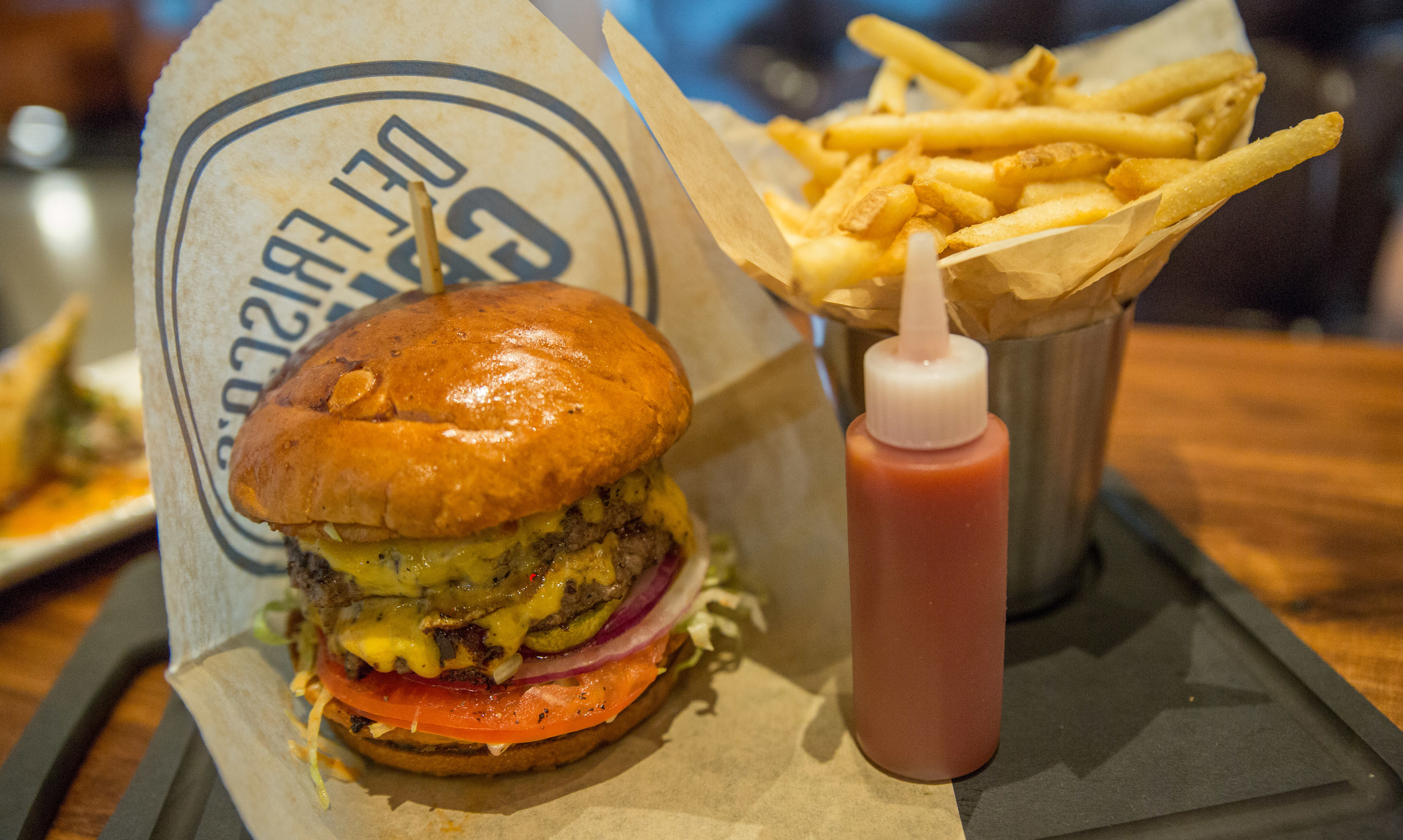 The Grille Prime Burger adds an extra layer to the timeless American classic with Del Frisco’s signature “Sloppy Sauce.”