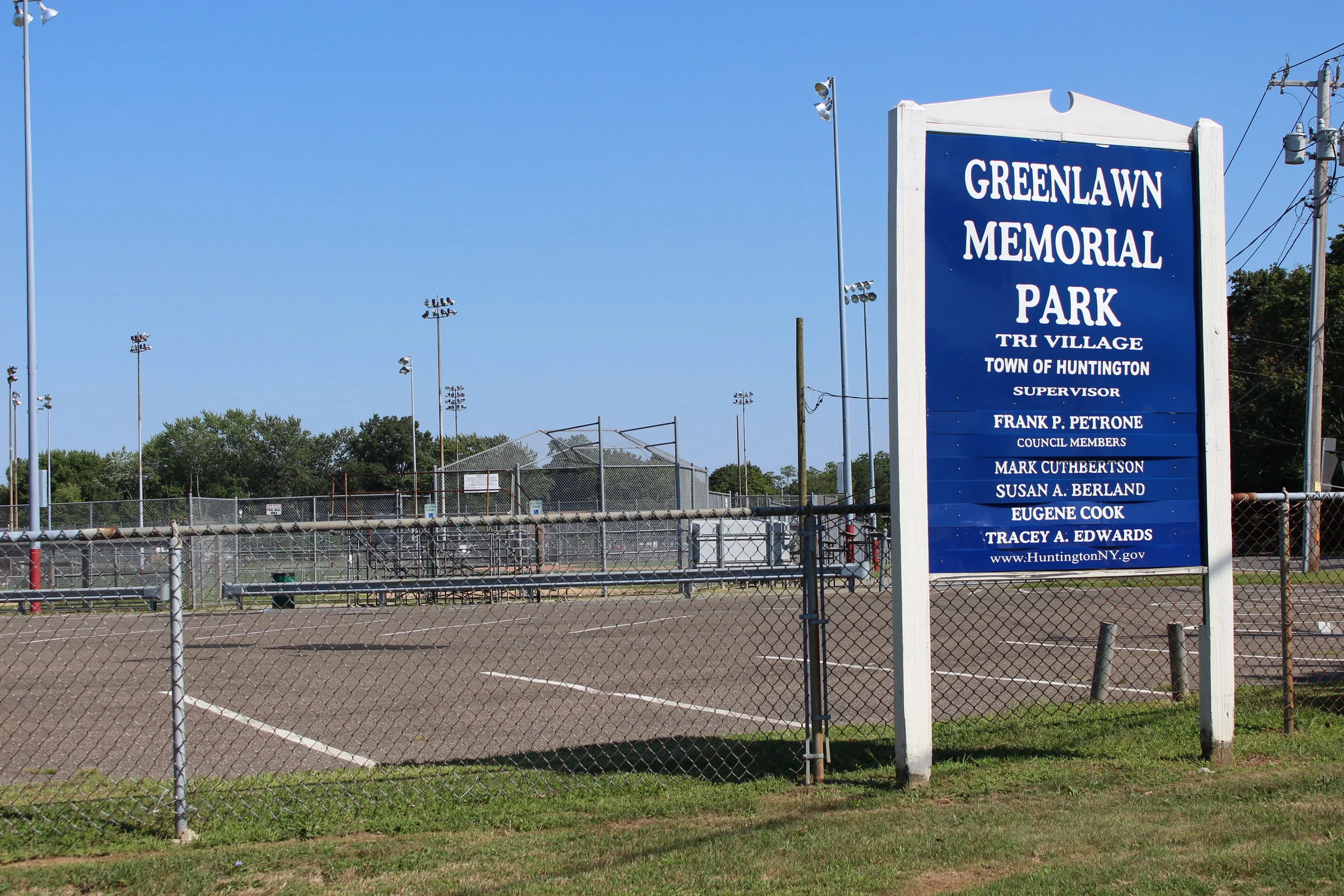 Police Identify Body Found in Greenlawn Park