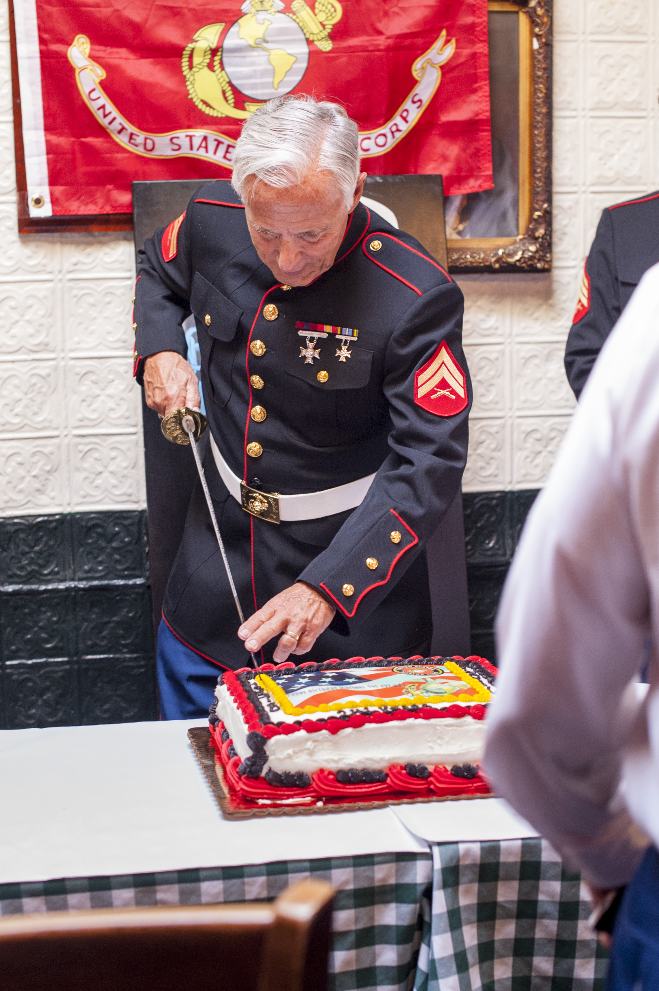 Local Vets Celebrate Marines’ Birthday
