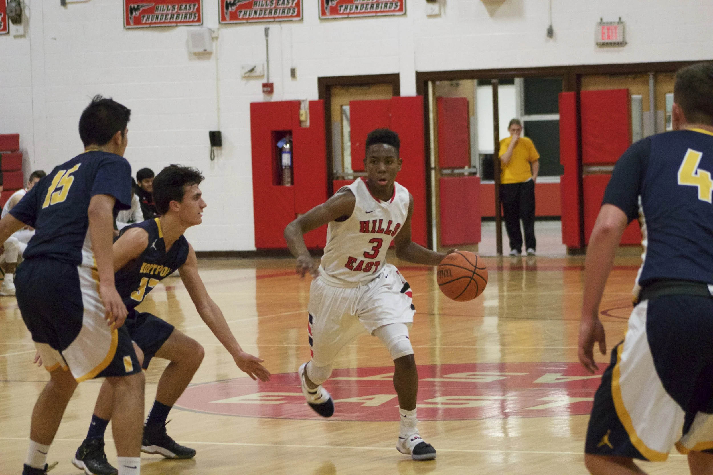 T-birds Stave Off Tigers’ Comeback