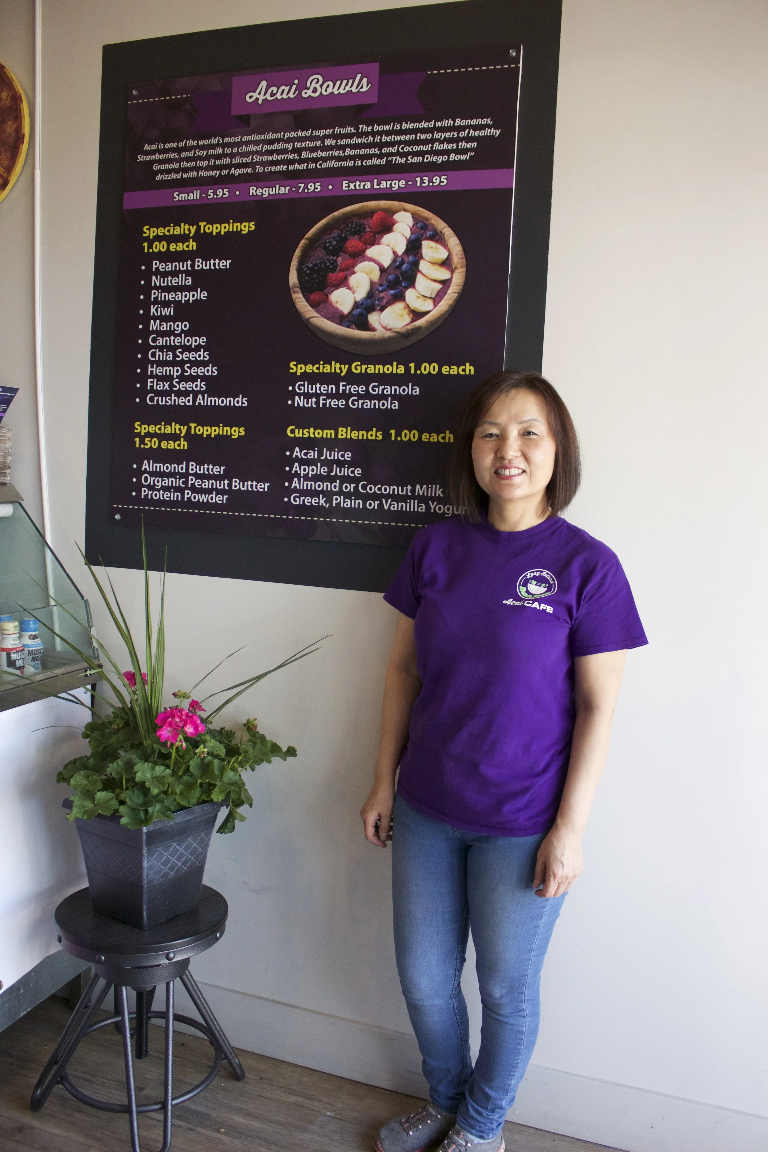Acai Bowl  Shop Opens