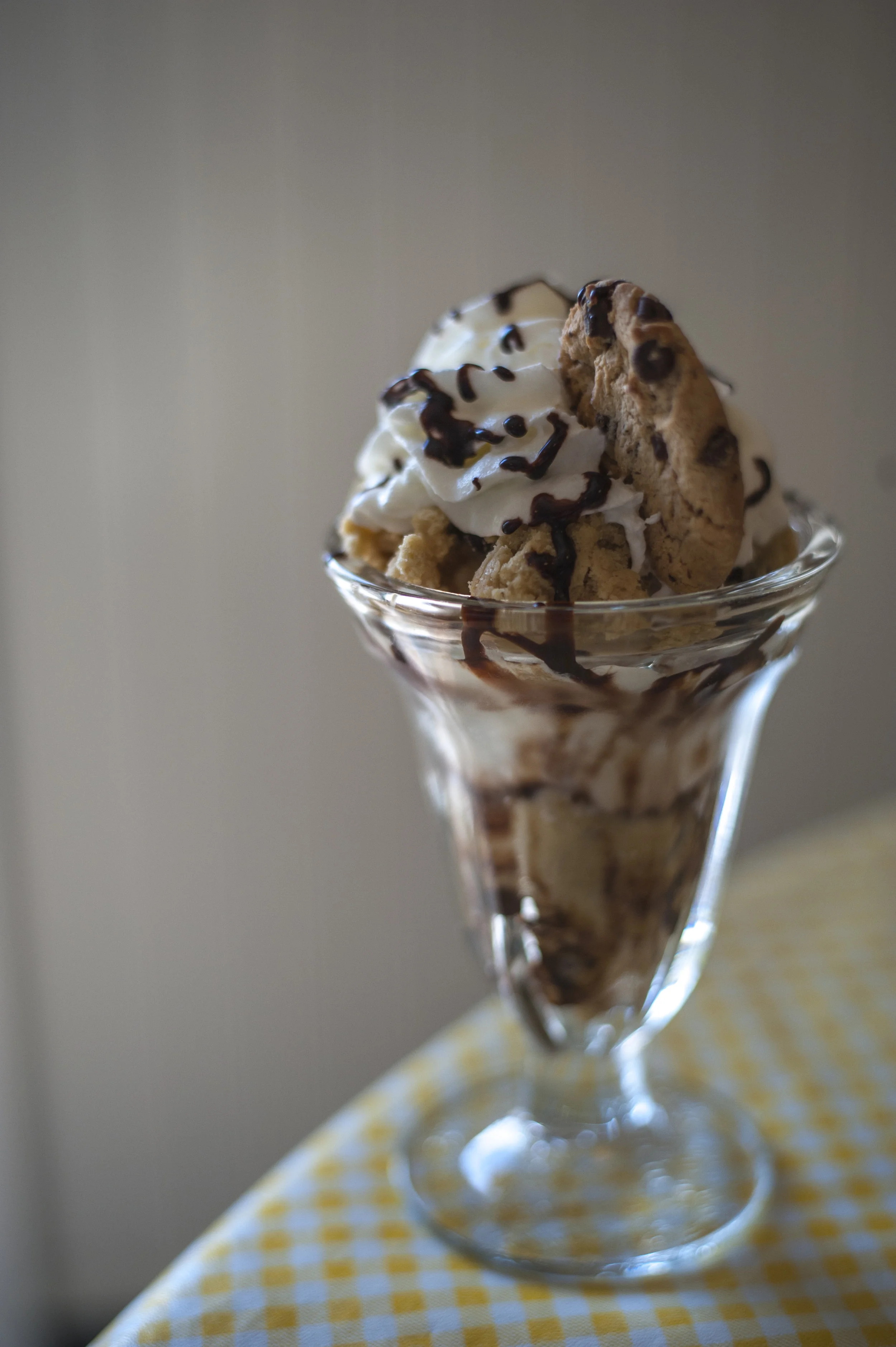  The Cookie Dough Sundae mixed together vanilla ice cream and edible cookie dough for a dessert experience that reminds one of that moment before putting a tray of cookies in the oven. 