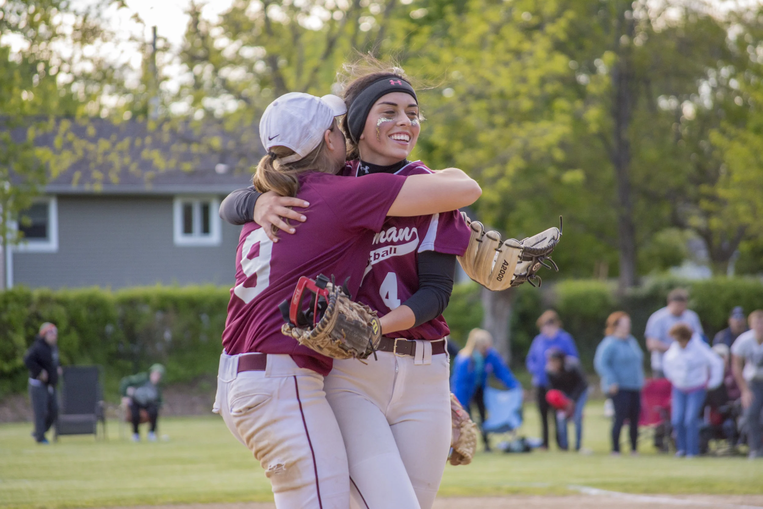 Epstein ‘Lights Out’ In Wildcats’ First-Round Win