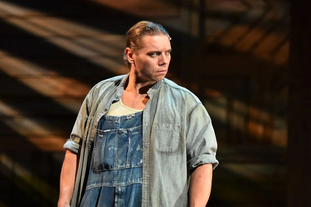  Nathaniel Hackmann portrays the intense brute Jud Fry, who battles with Curly to pursue the love of Laurey. 