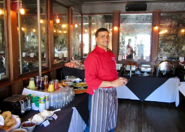 Side Dish: New Chef; XO Closes; Pizzeria Remodeled