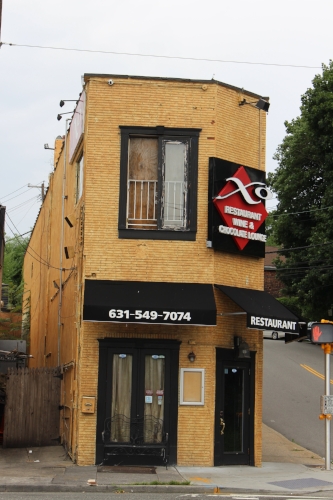 XO Restaurant, a restaurant, wine bar and chocolate lounge, was located at 69 Wall St. in Huntington village.
