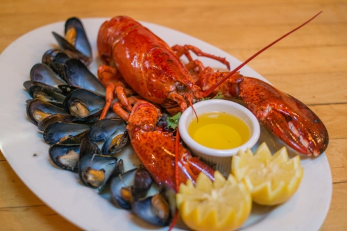  For a fantastic feast, the Whole Lobster &amp; Mussels dinner special will satisfy palates on any shore, Long Island or otherwise. 