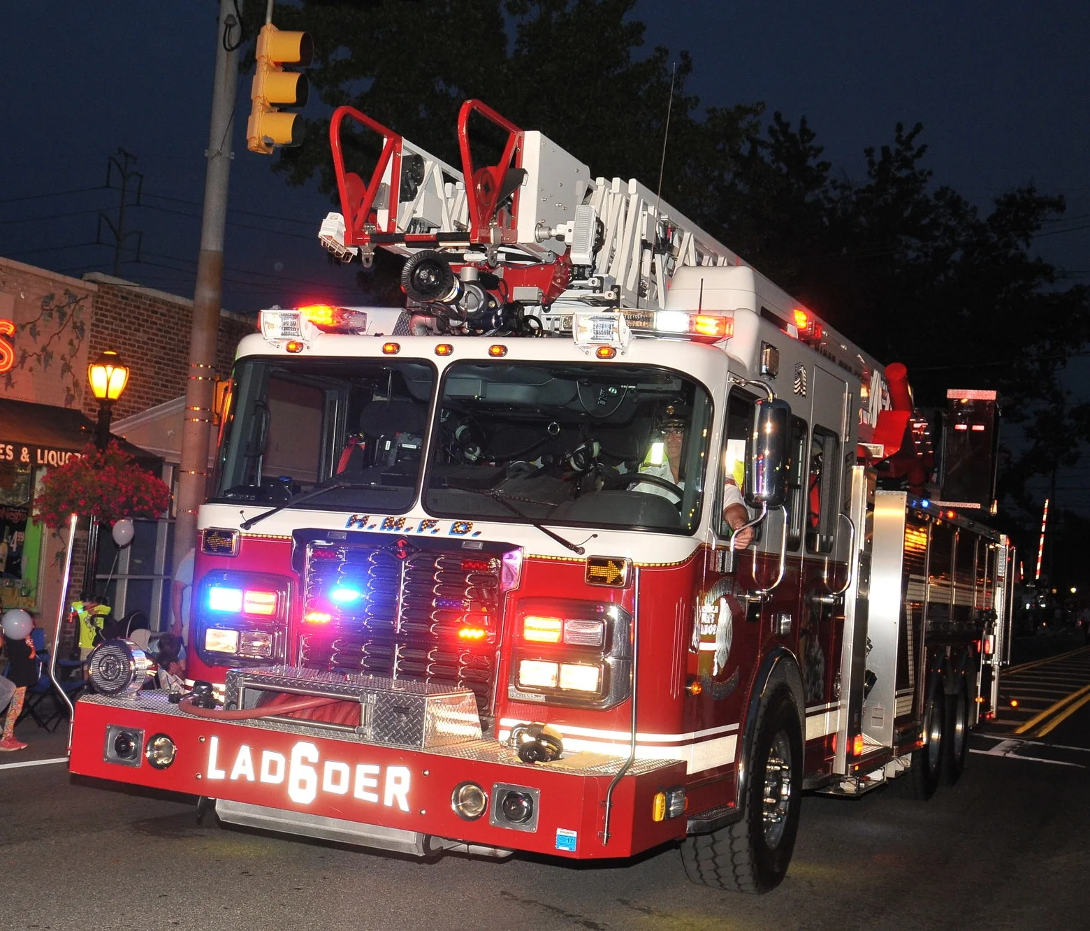 Greenlawn Fire Department Hosts Annual Summer Send-Off