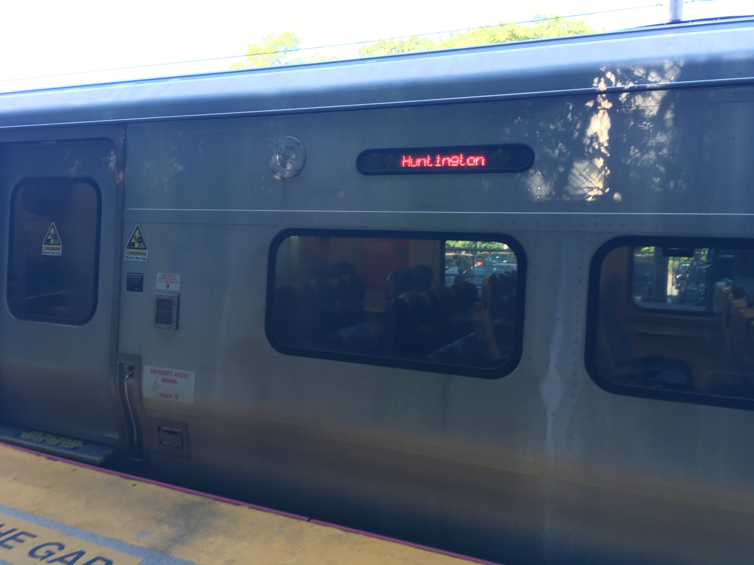 Huntington LIRR Line Affected By Post Avenue Bridge Installation