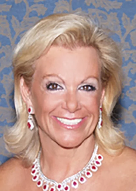 Huntington Townhouse Owner Rhona Silver Dies At 66
