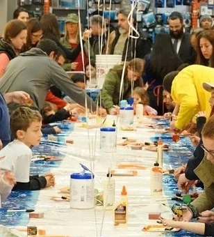 Chabad Of Huntington Village Hosts Dreidel Making Workshop