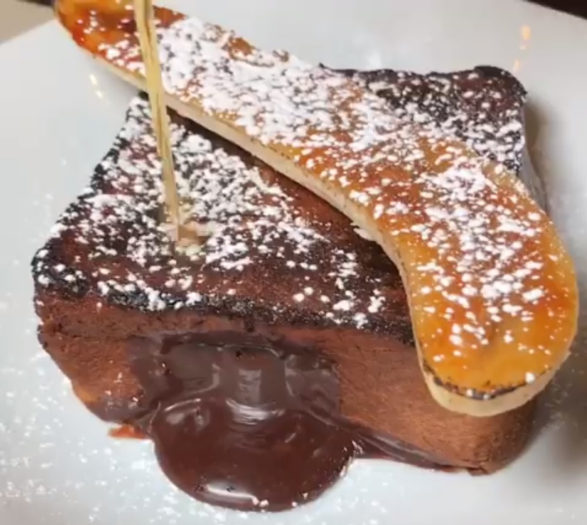 Side Dish: Brunch At Hush, Besito's Holiday Deal And More