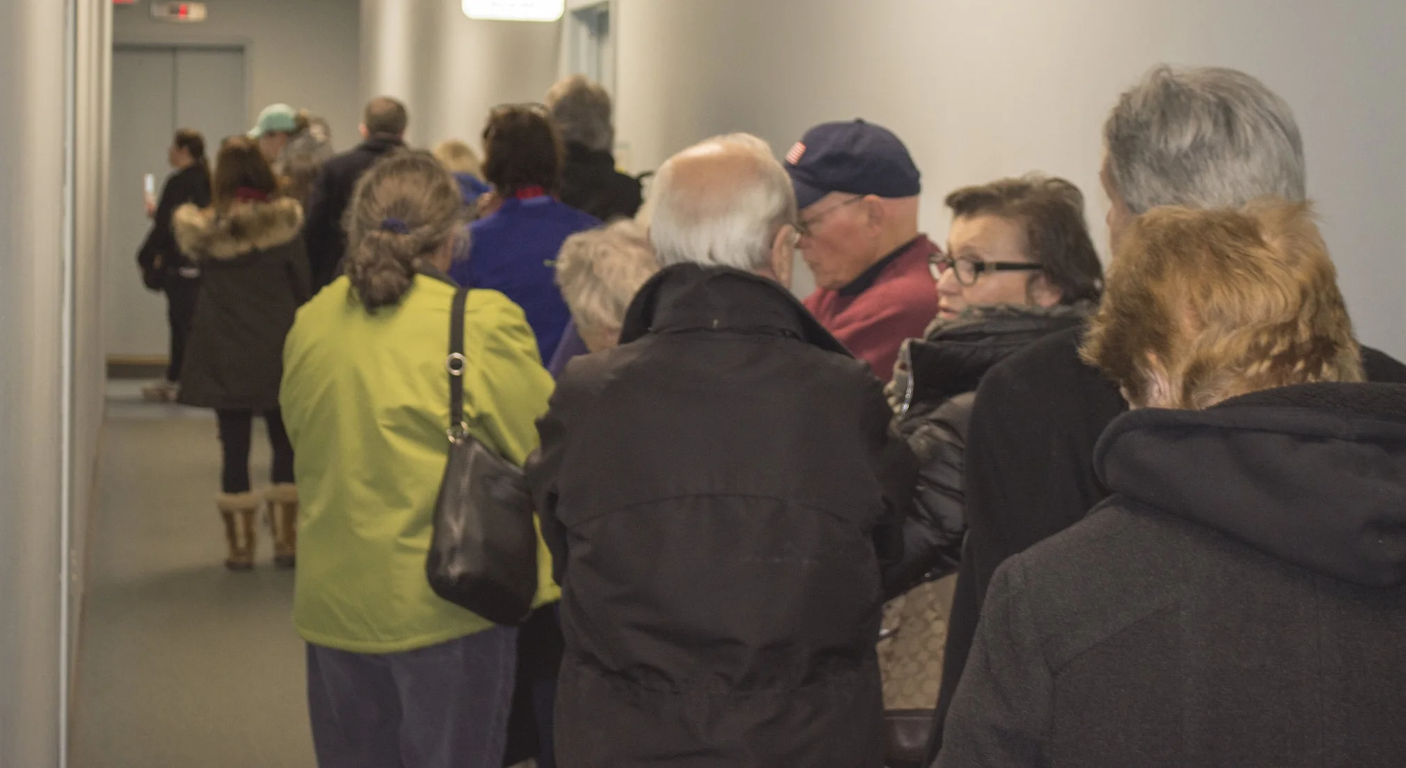 Nearly 2,000 Flock To Town Hall To Pay Taxes