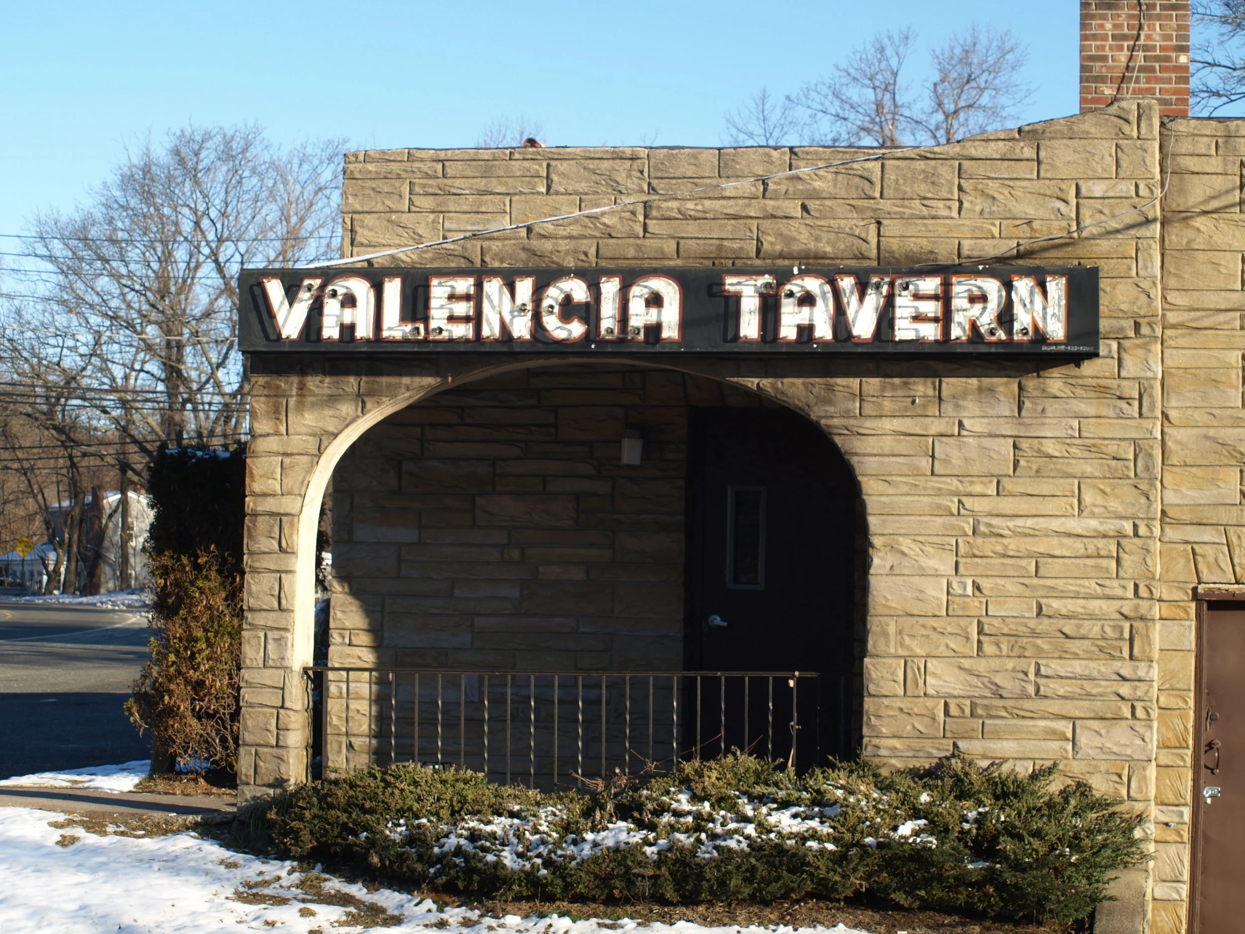 Plan To Demolish Tavern For Apartments Goes To Zoning Board