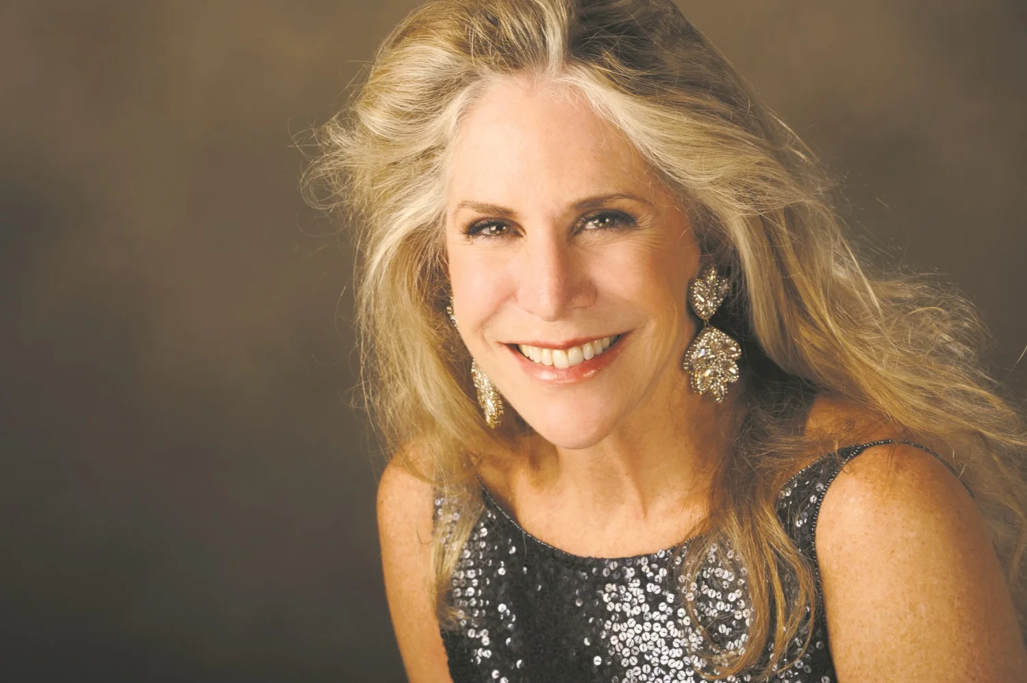 ‘Cabaret Under Glass’ To Benefit Five Charities