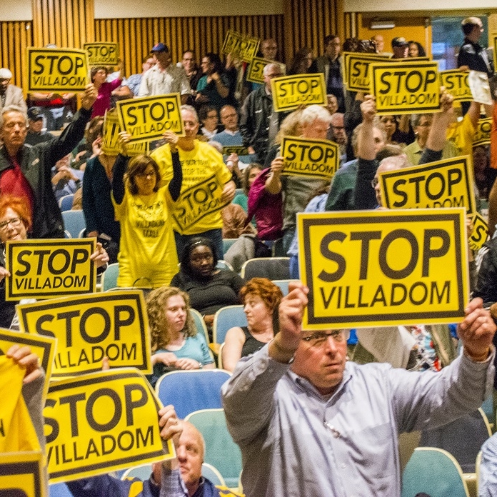 Developer Pulls Villadom Plan, Crowd Vents Anyway