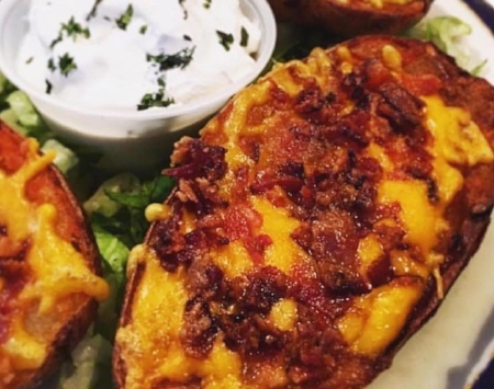 The loaded potato skins at Brews Brothers. (Photo/Facebook/Brews Brothers Grille)