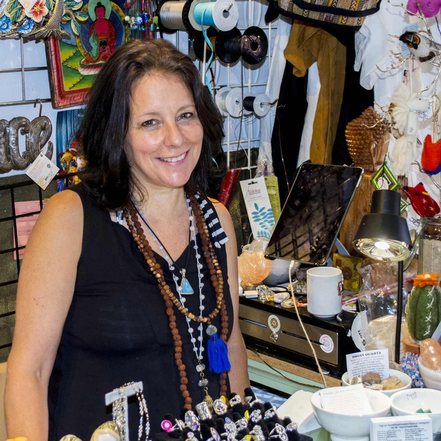 Henna Happiness Creates Healing Culture In Huntington