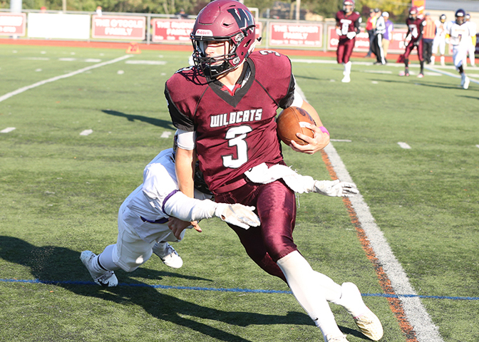  Quarterback Quinn O’Hara ran for 120 yards and two touchdowns. He completed 15 of 25 passes for 195 yards and a touchdown. 