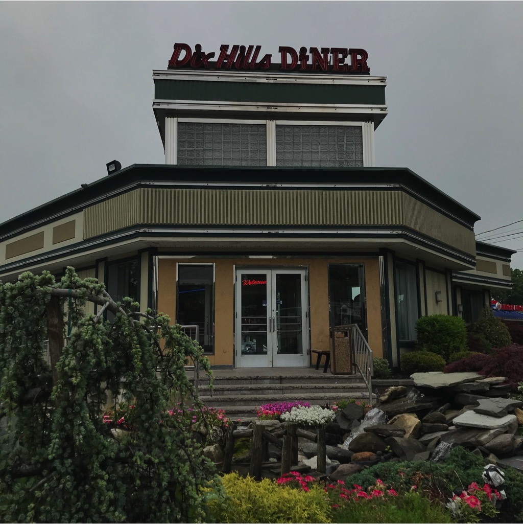   Dix Hills Diner 1800 East Jericho Turnpike, Huntington   