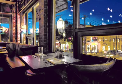 Lale night dining at Crabtree’s in Huntington includes a bird’s eye view of the action on the street.