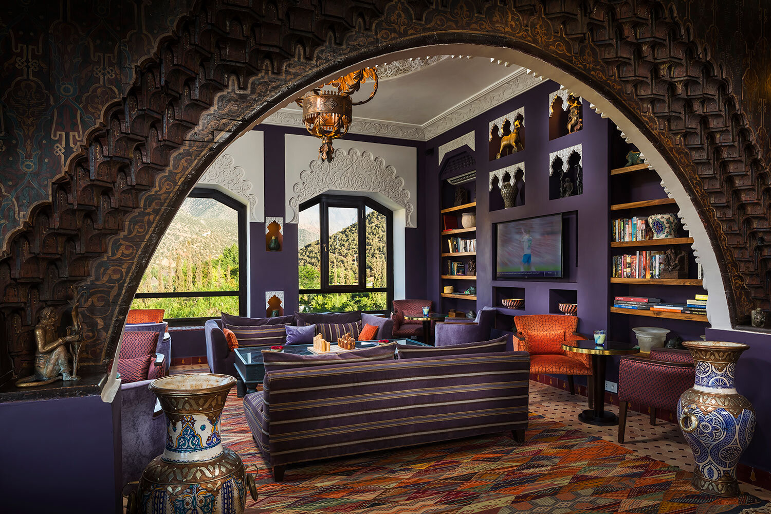 Kasbah-Tamadot-library-interior-architecture