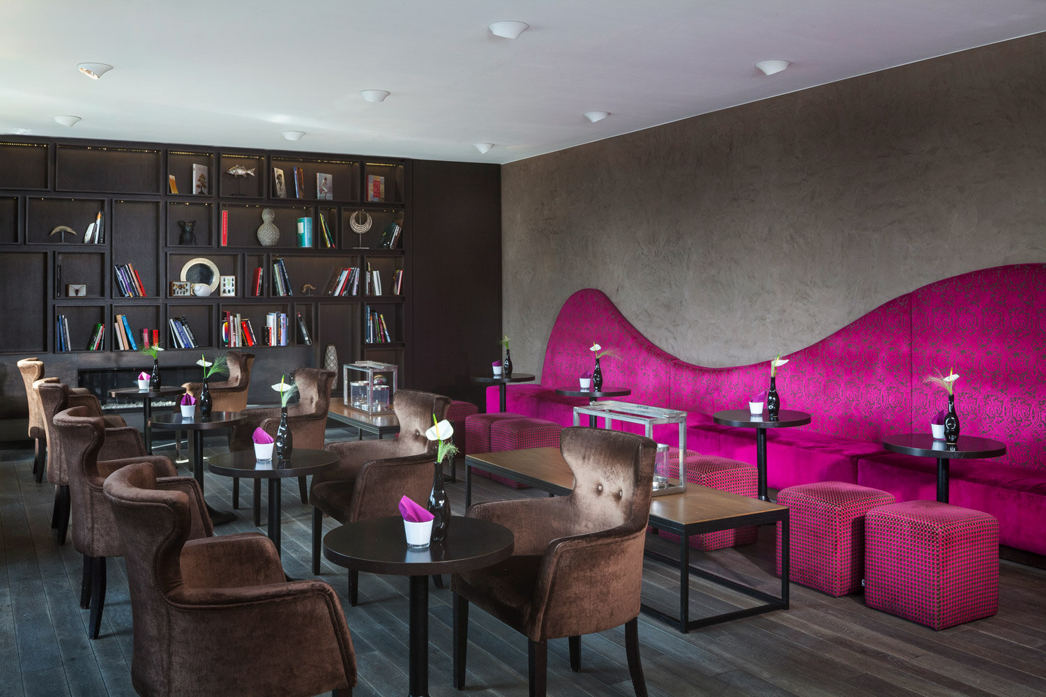 lounge-bar-interior-photography