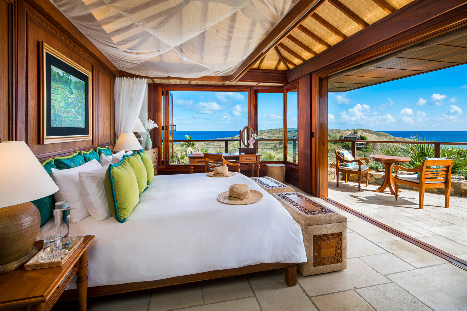 exquisite-bedroom-on-necker-island