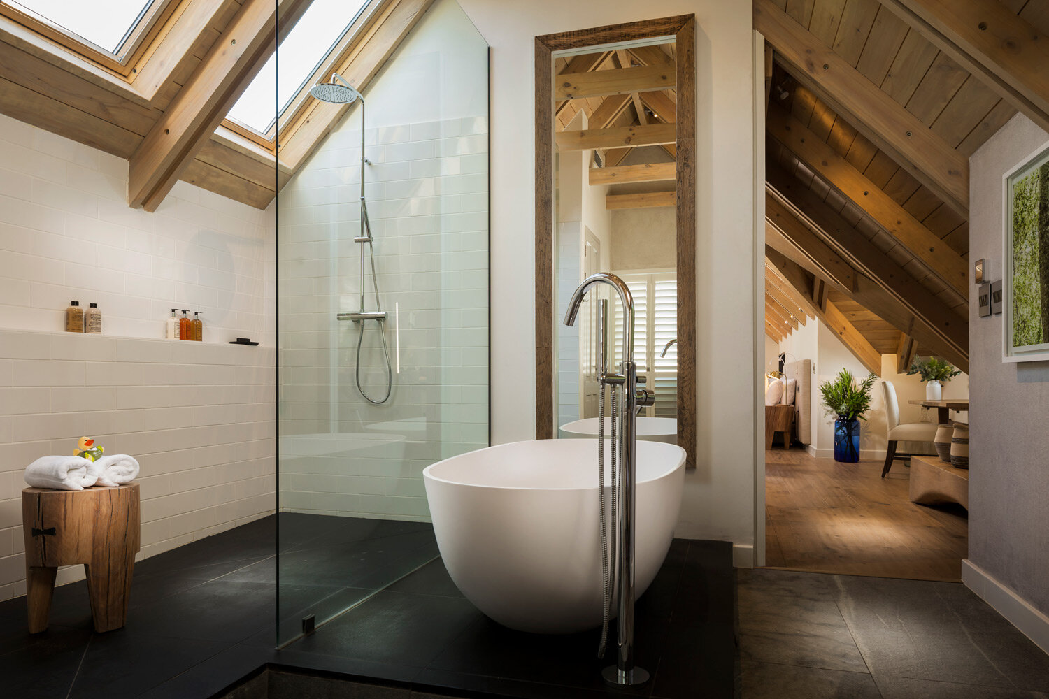 amazing-bathrooms-at-mont-rochelle