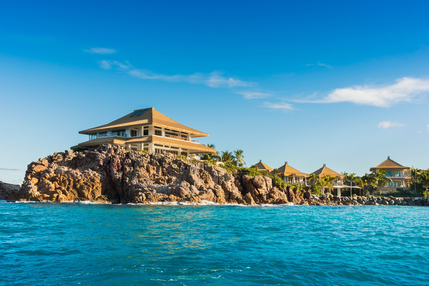 headland-house-from-the-sea