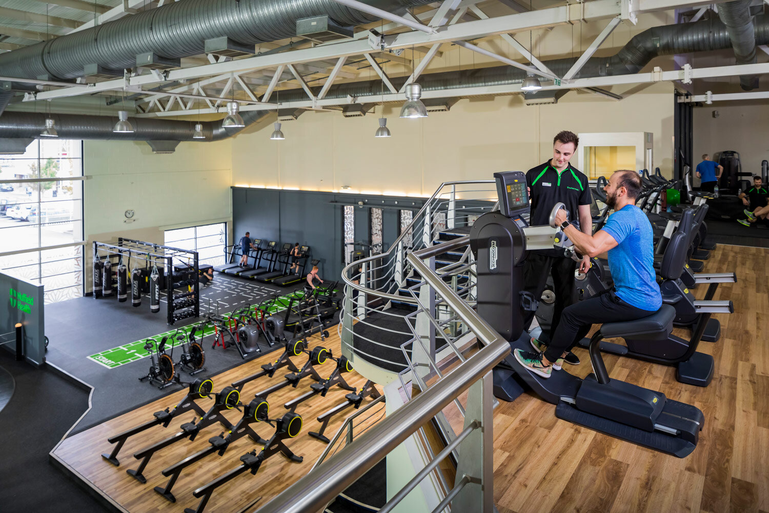 architectural-gym-interiors-by-visualeye