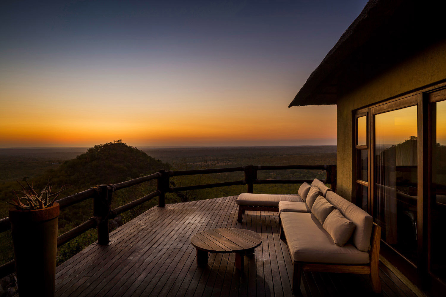 sunrise-over-ulusaba-south-africa