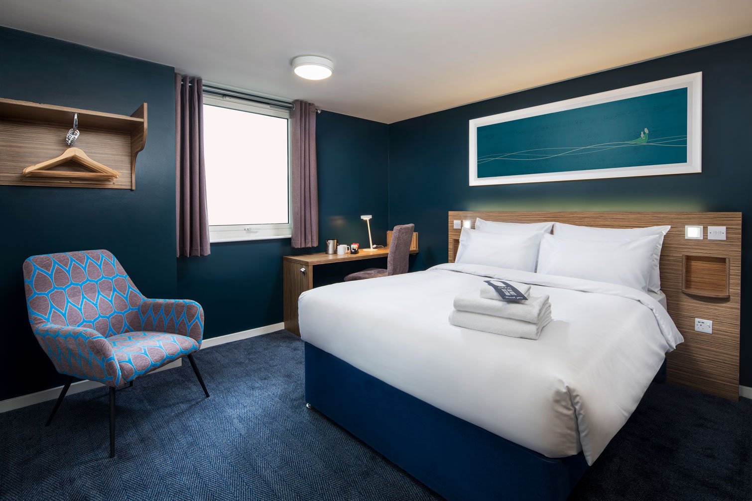 travelodge-hotel-bedroom-photography-double-bedroom-montana.jpg