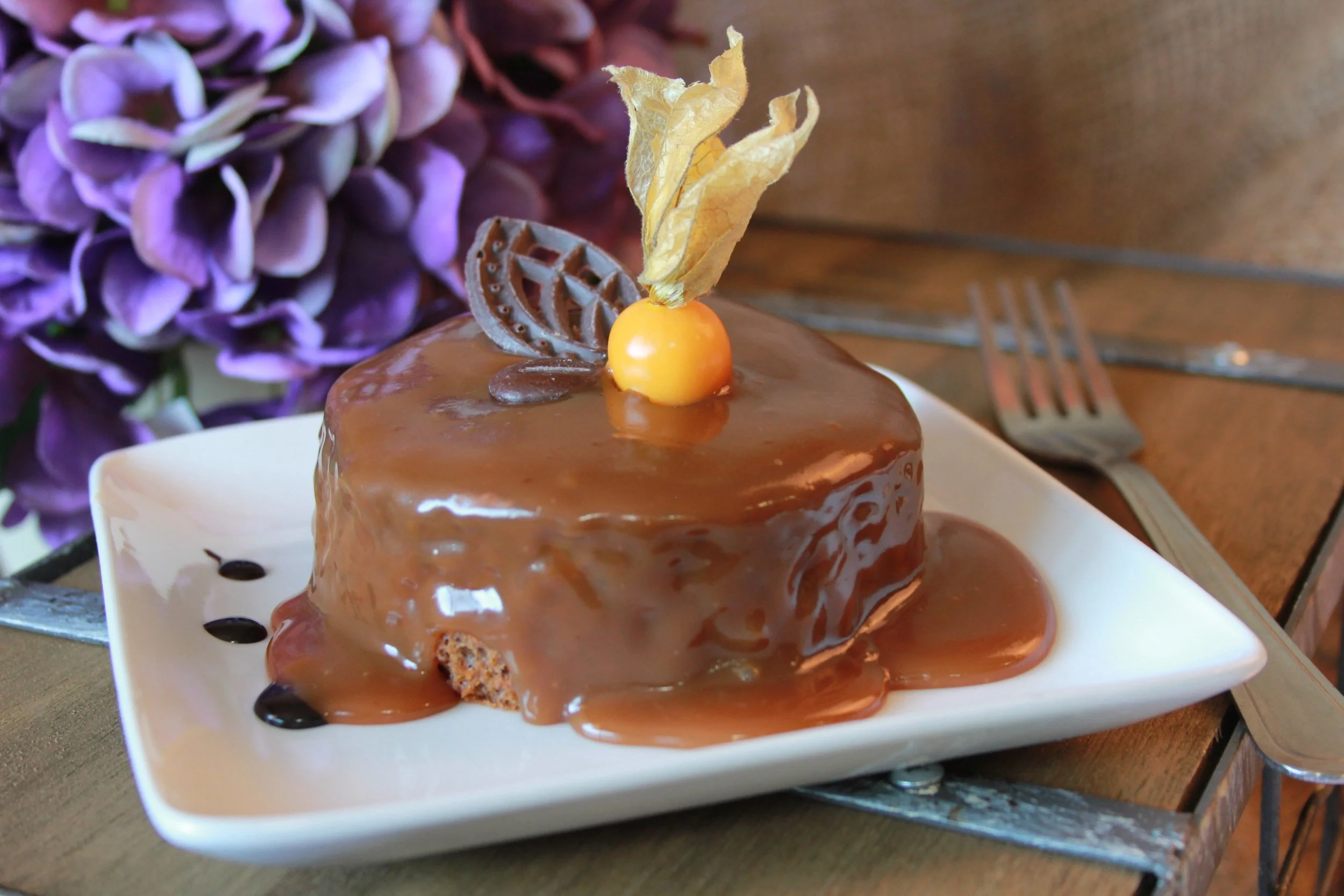 Warm Ginger Caramel Spice Cake — WOW! Factor Desserts