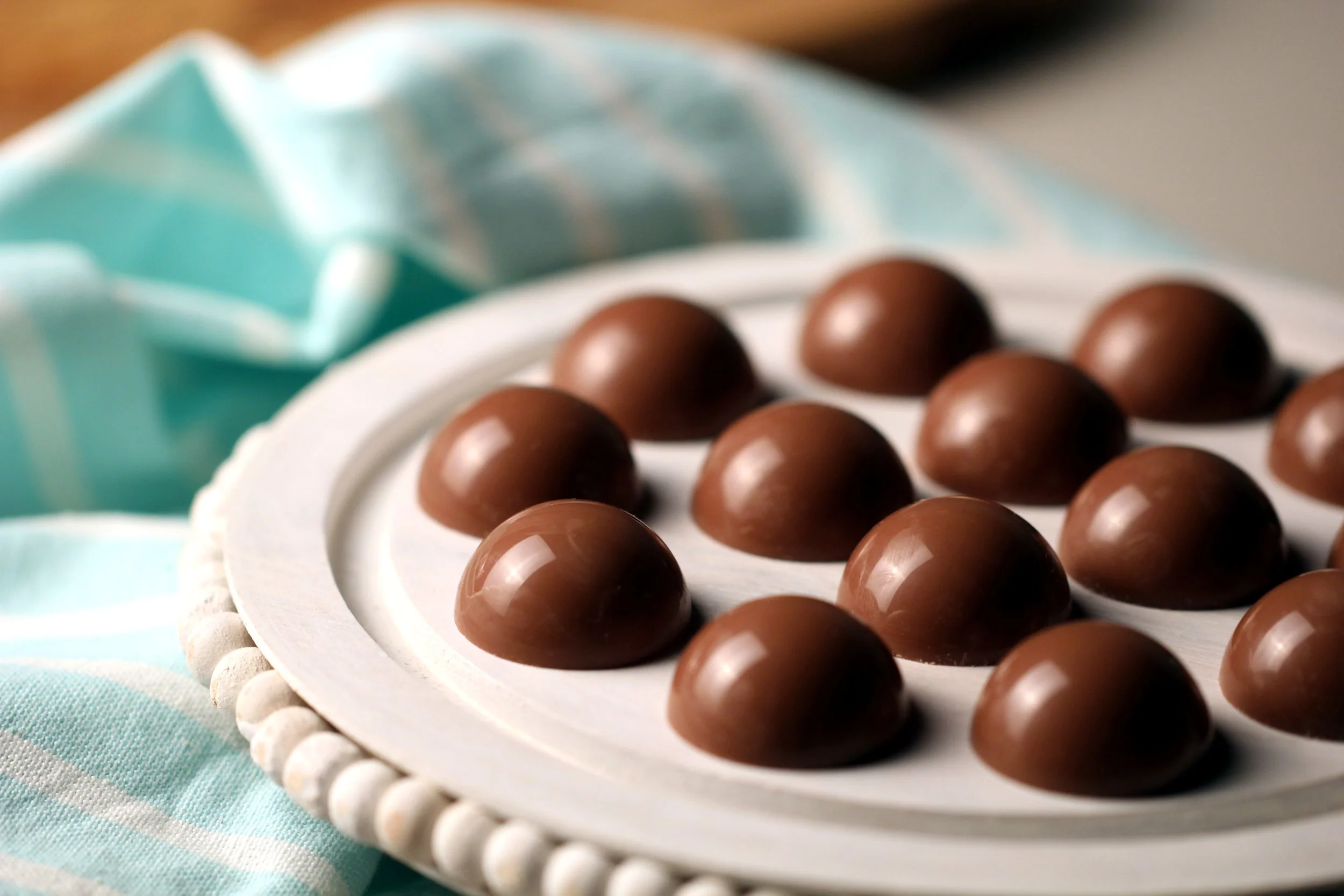 Milk Chocolate BonBons *NEW! — WOW! Factor Desserts