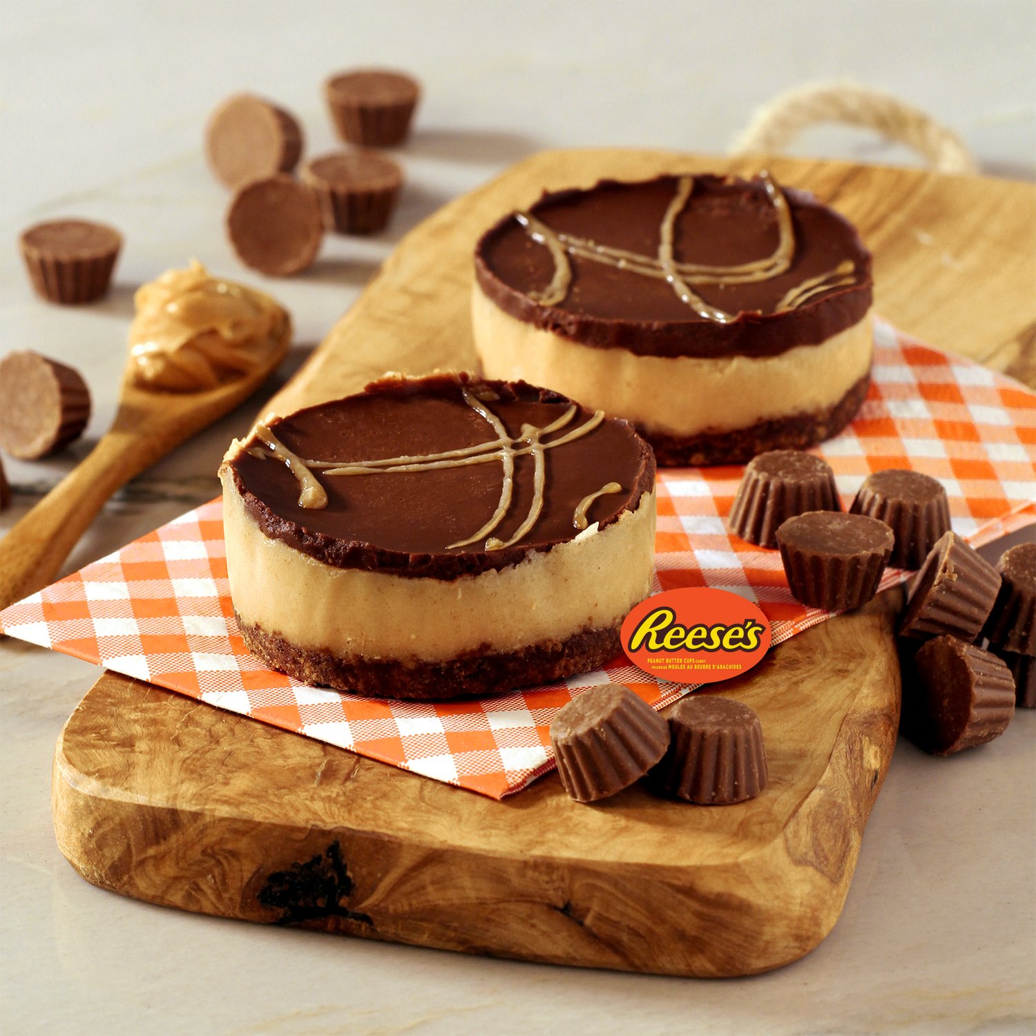 NEW!* REESE'S Peanut Butter Temptation — WOW! Factor Desserts