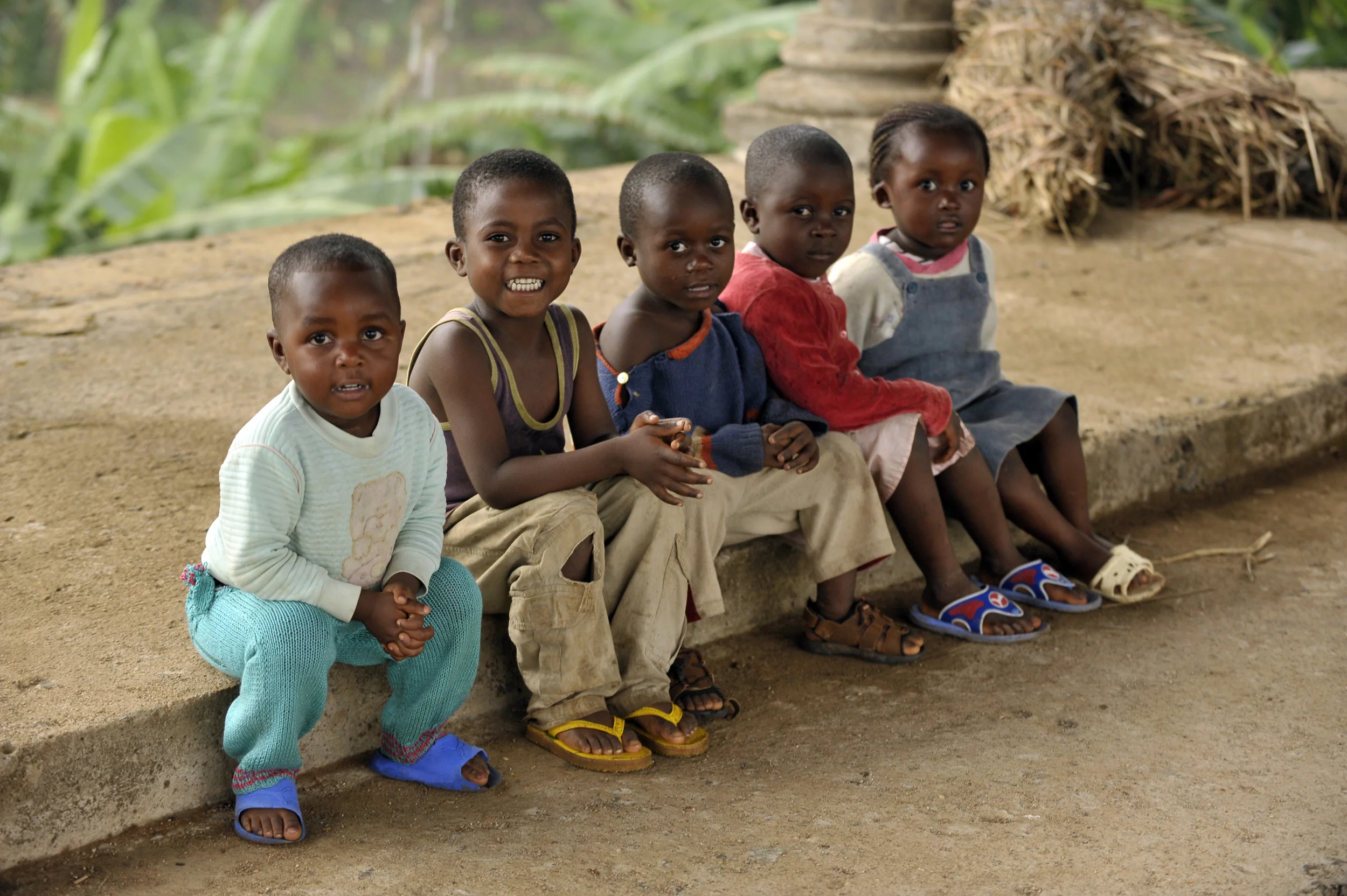 © UNICEF NYHQ2010-1137 Rebecca Hearfield.jpg
