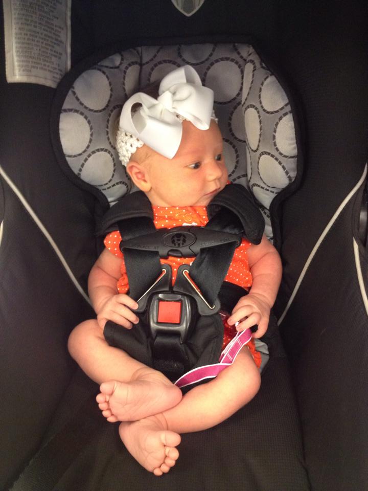 Our first mommy/daughter outing for her jaundice follow-up appointment and a thrilling trip to CVS. {Five days old, 7.14 pounds}