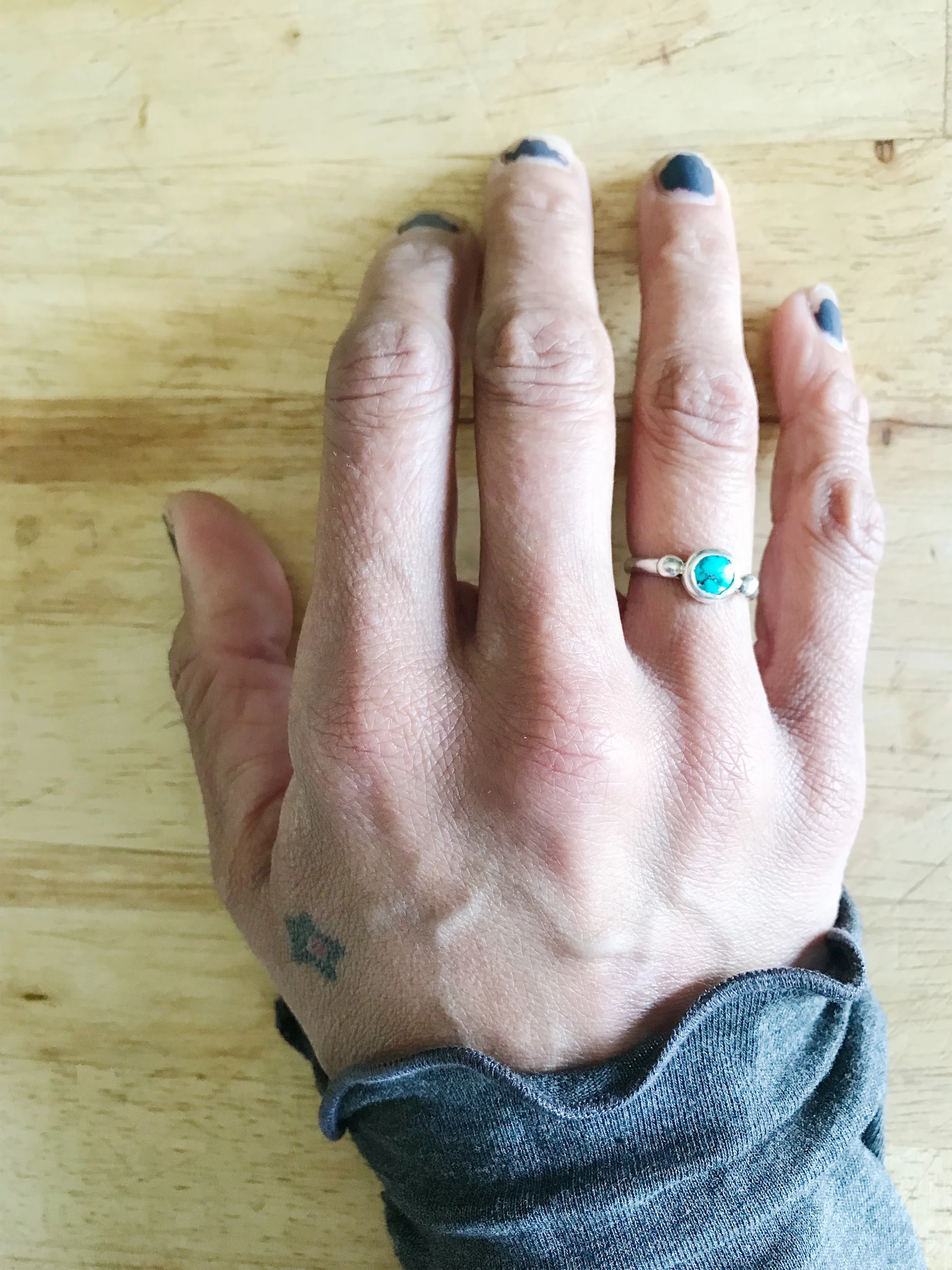 lovinganvil-brujita-de-primavera-turquoise-dream-viii-onhand2.jpeg