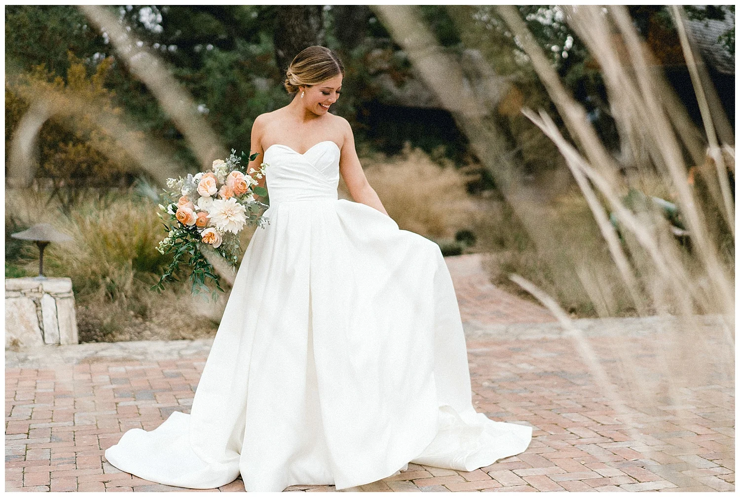 emilybridalsblog_0004.jpg