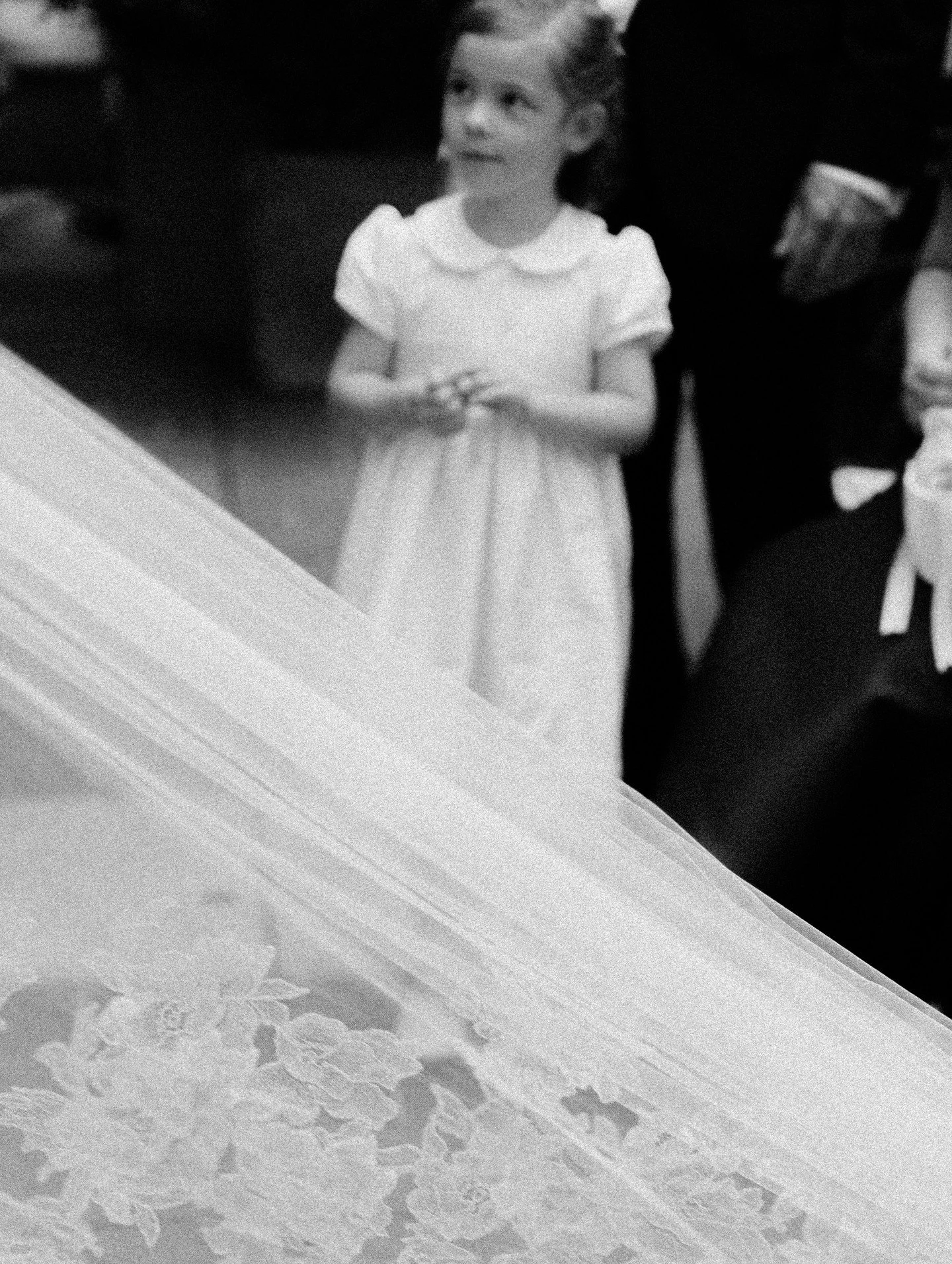 A a moment where magic and reality intertwine!⁠
⁠
Planning | @keely.thorne.events⁠
Venue | @ritzcarltonneworleans⁠
Photo | @grantdaniels