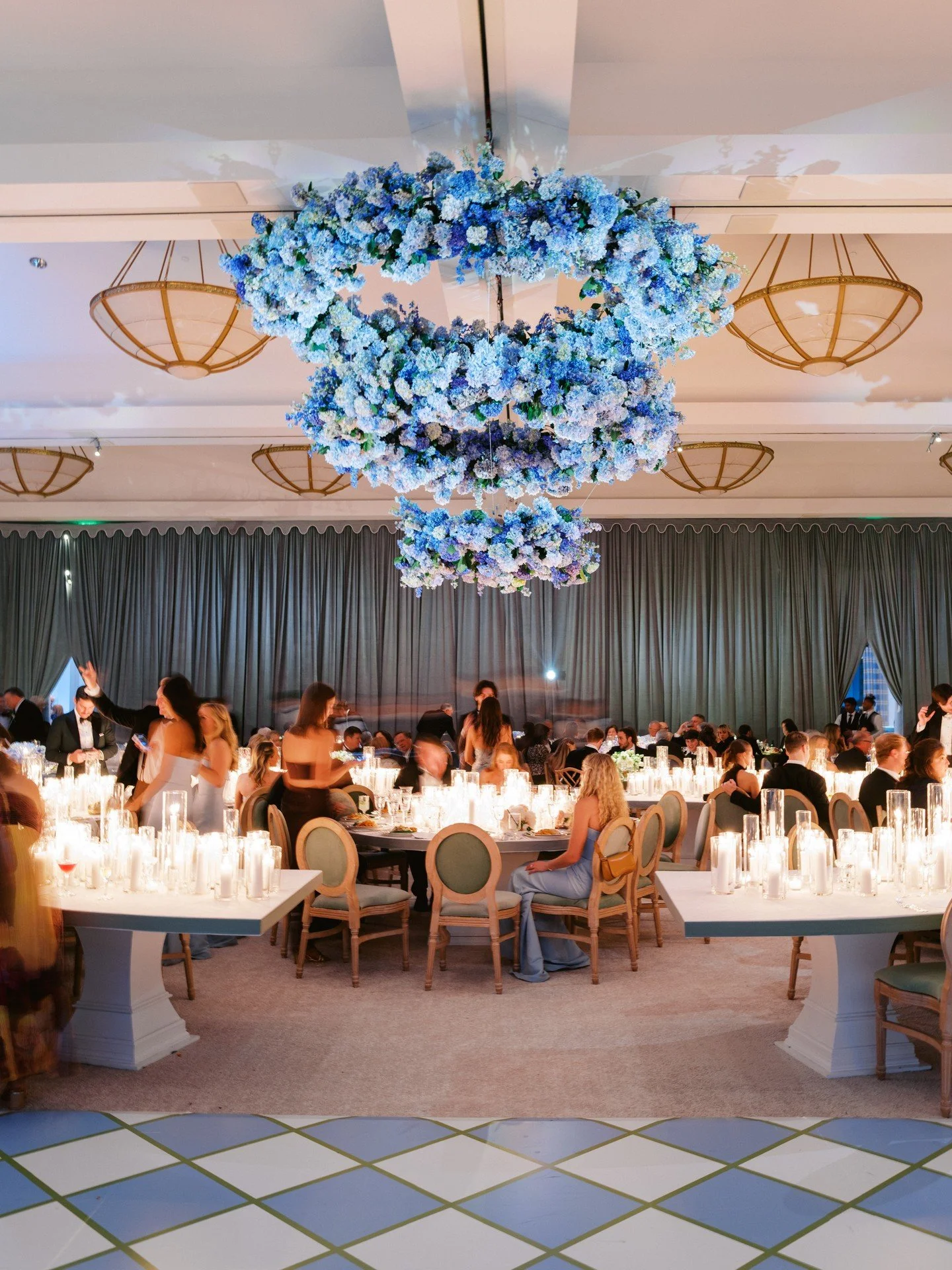 Dinner, but make it a party!