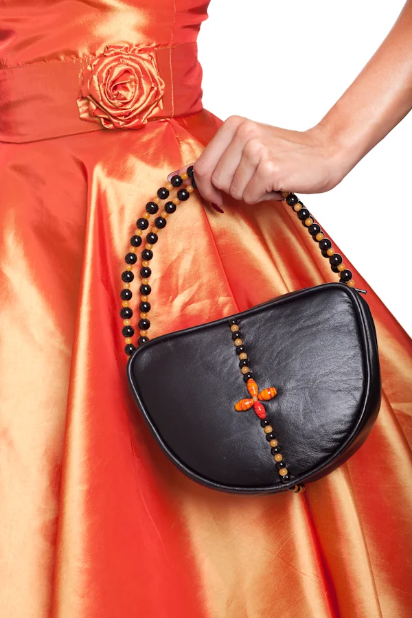 06-05-purse 06P.jpg