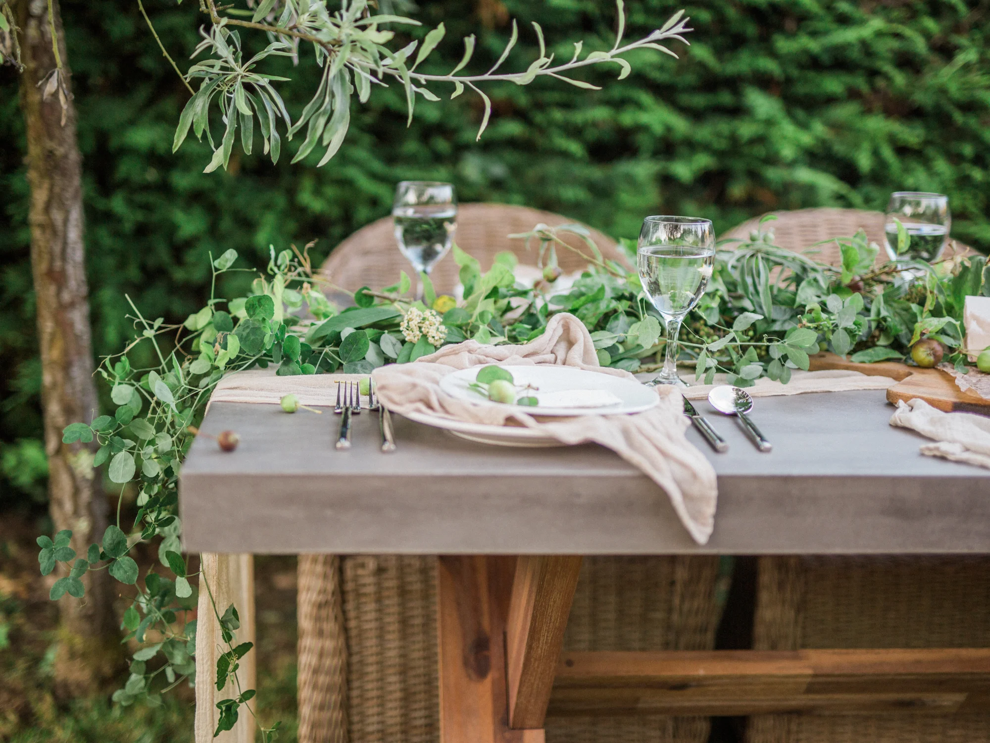 Cotswolds Tablescape