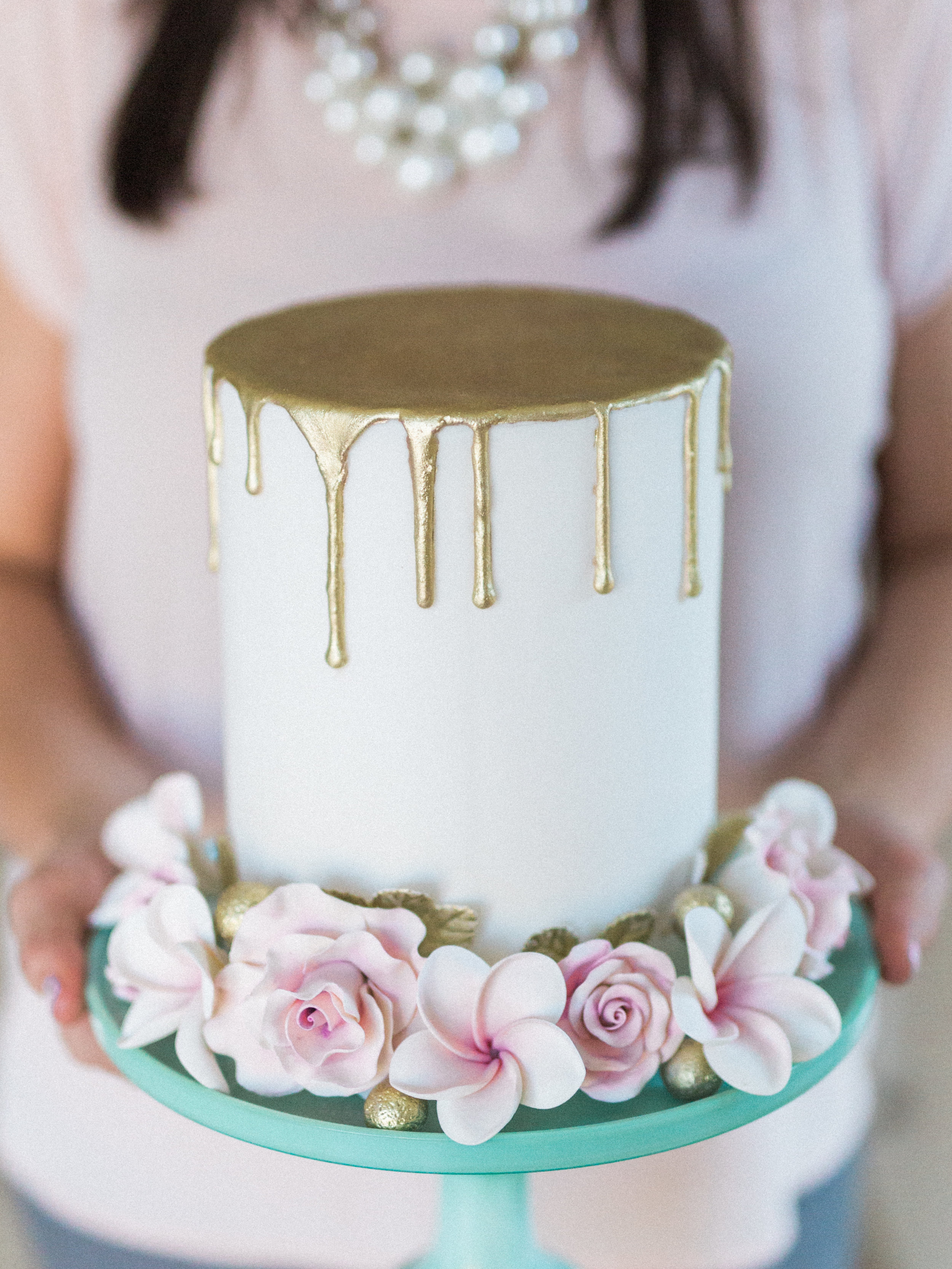 DanielleGirouxPhotography_SweetPeasCakery0C6A9557.jpg