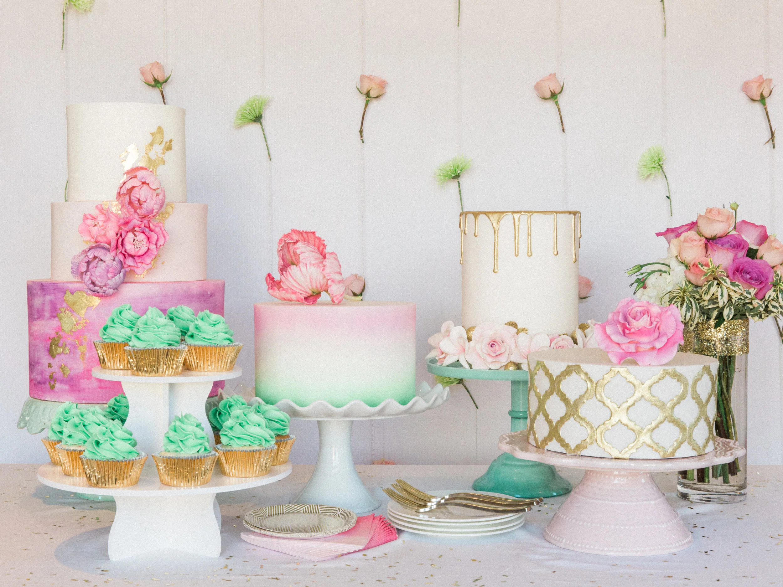 DanielleGirouxPhotography_SweetPeasCakery0C6A9815.jpg